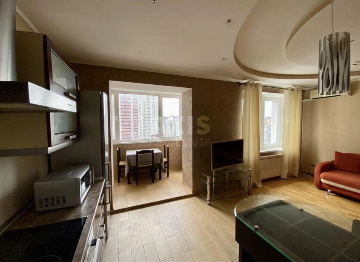 4k apartment vul. Urlivs'ka 8А715411