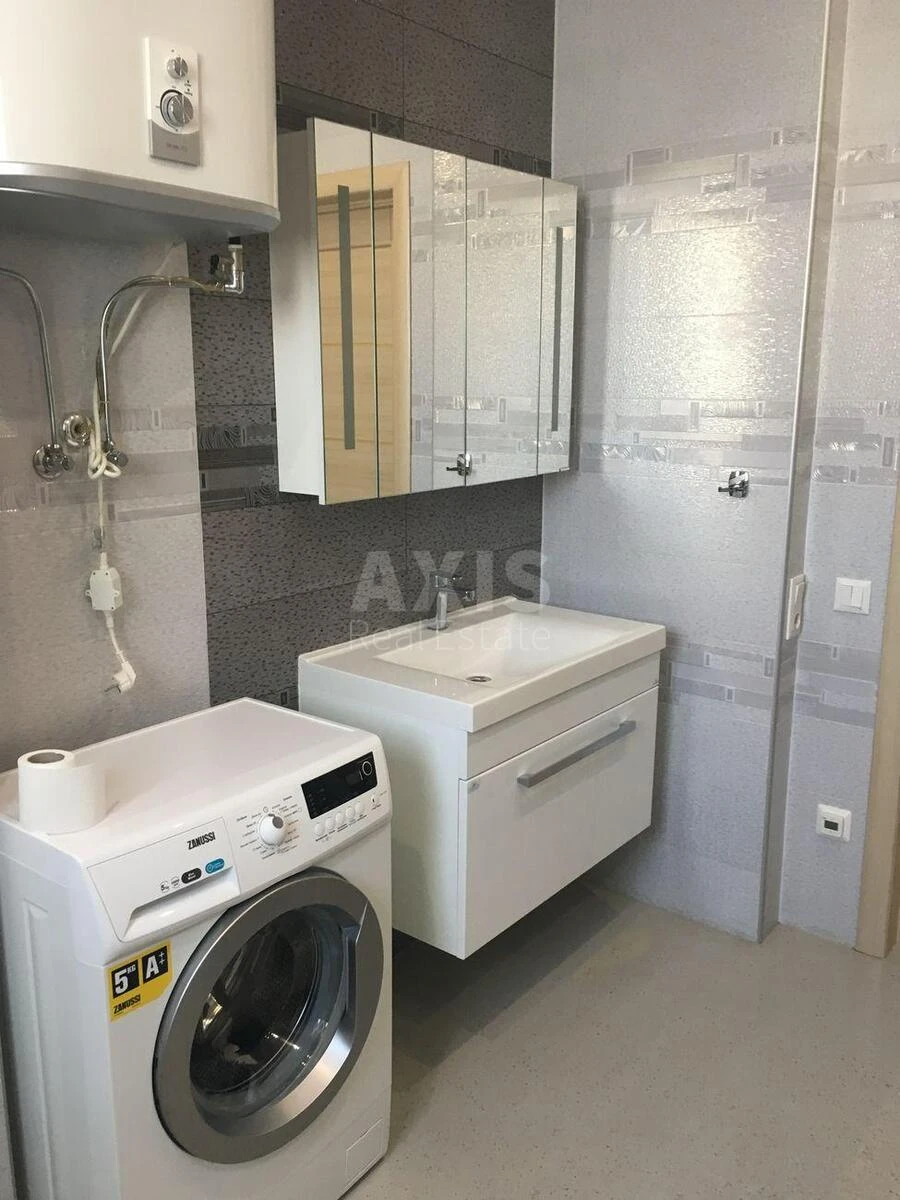 2к квартира ул. Ильенко Юрия 51Б6863310