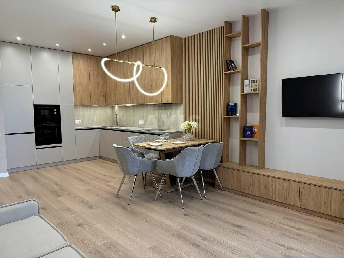 2k apartment vul. Spas'ka 35