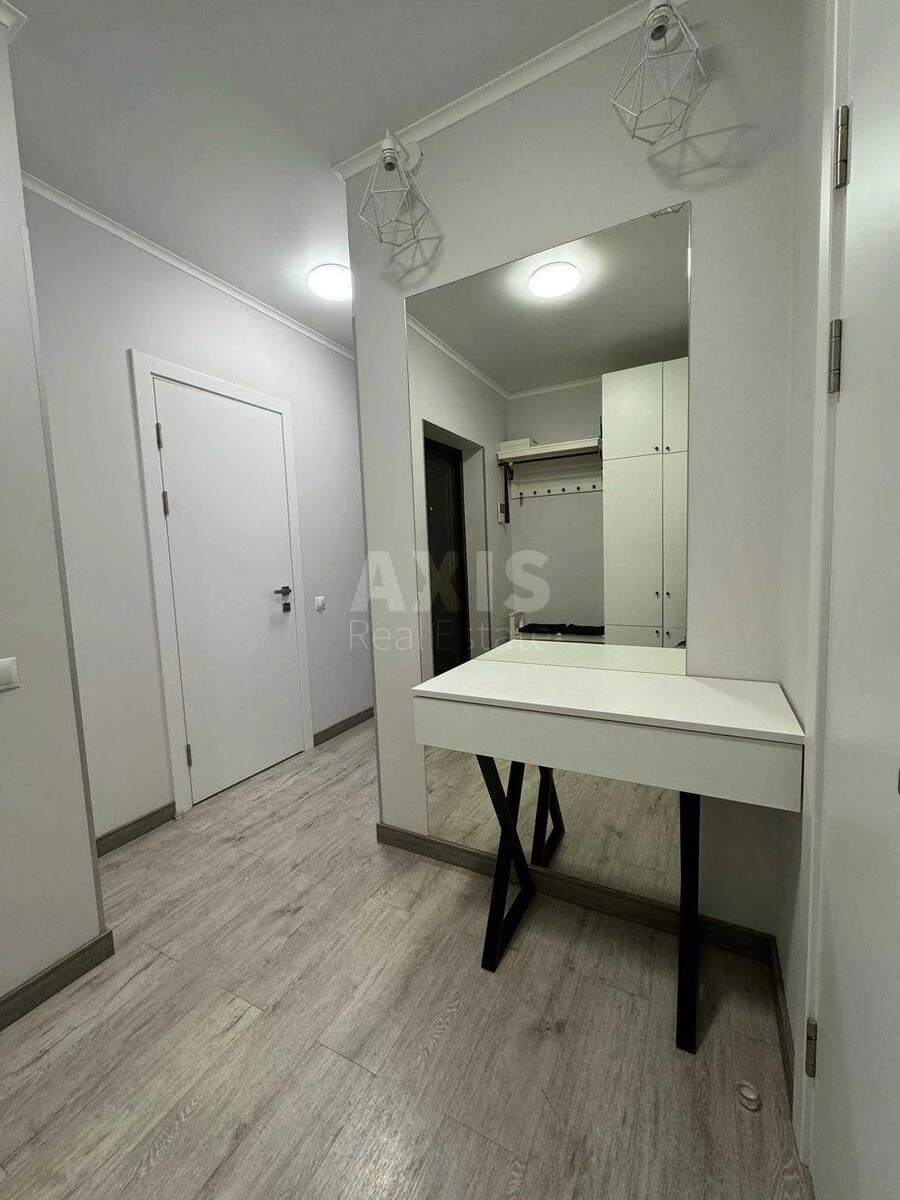 2k apartment vul. Lypkivs'kogo Vasylja Mytropolyta 37Б6429914