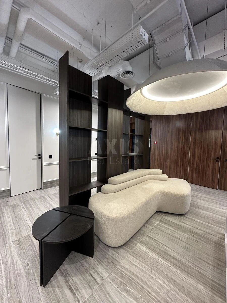 Office vul. Bul'varno-Kudrjavs'ka 15, 250m2675031