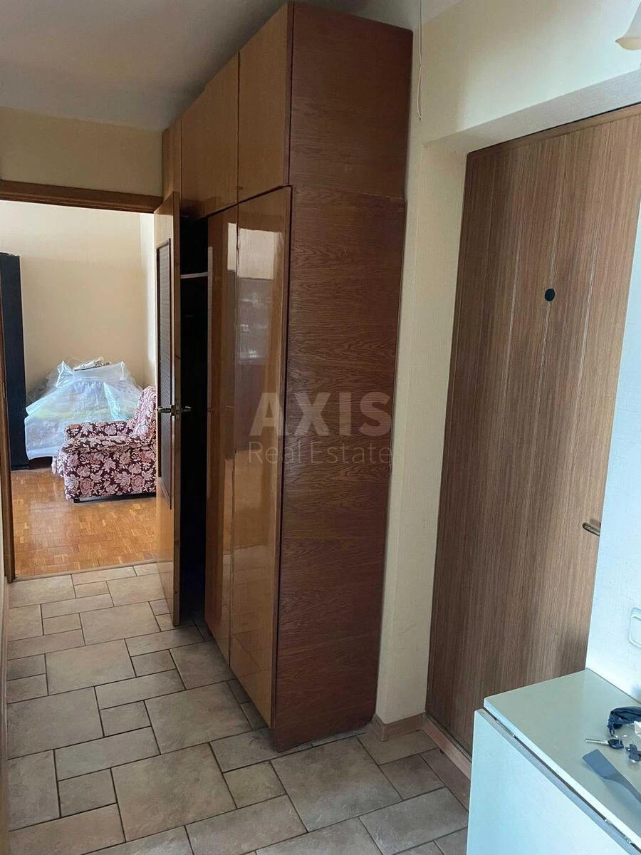2k apartment vul. Miljutenka 15671889