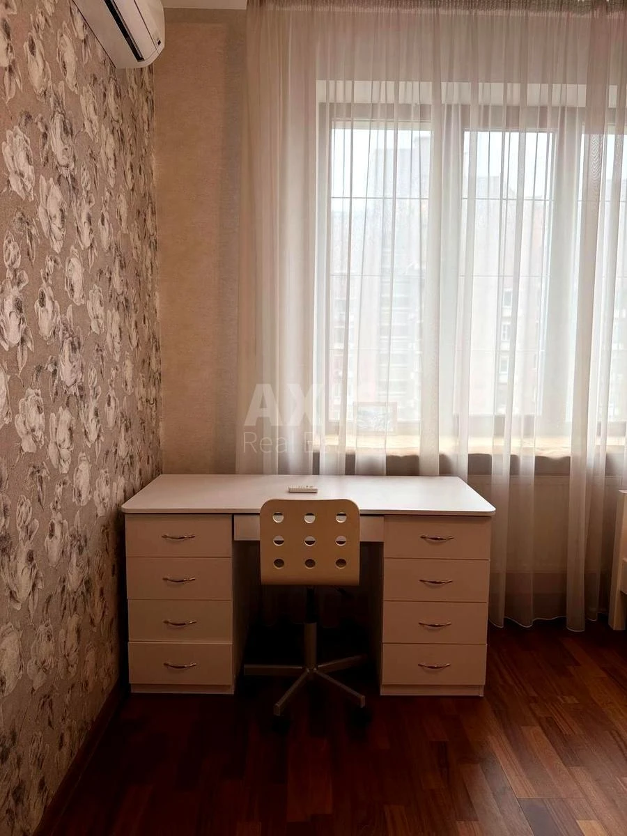 3к квартира ул. Антоновича 1036885622
