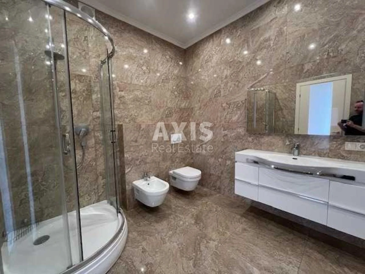 Office uzv. Klovs'kyj 7А, 200m2431768