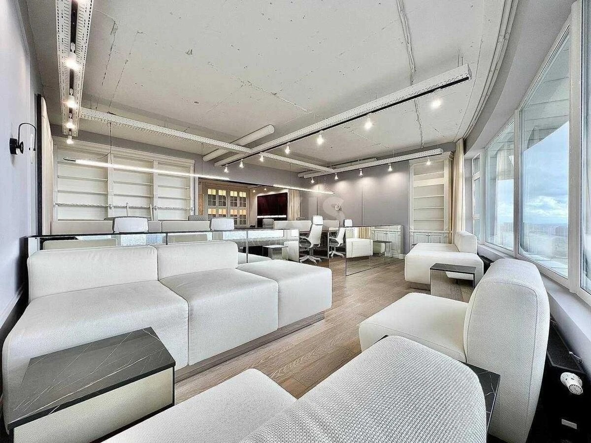 Office uzv. Klovs'kyj 7, 270m267481