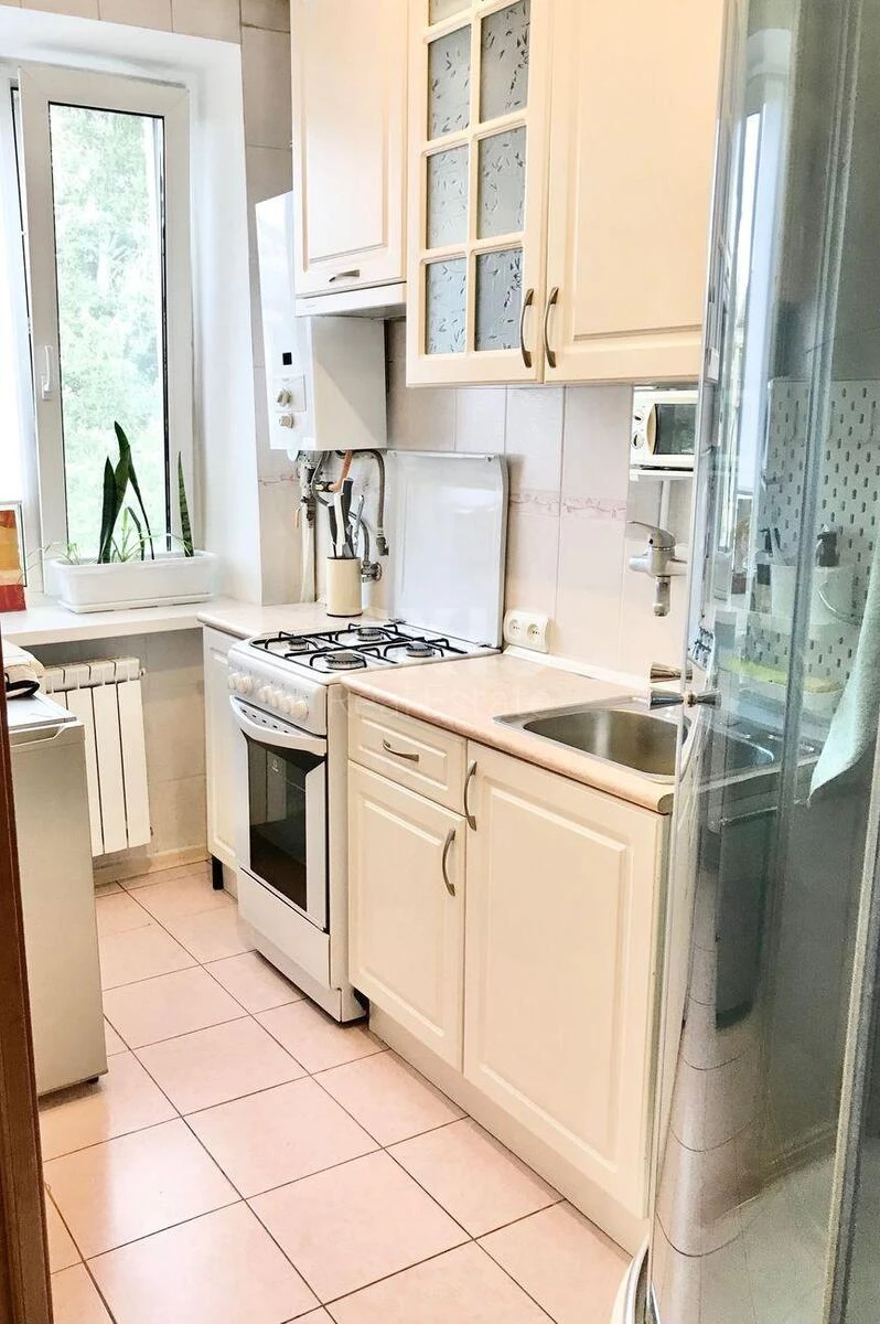 1k apartment vul. Vvedens'ka 7662510