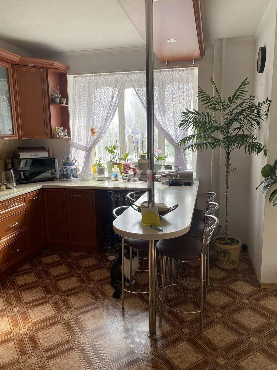 4k apartment vul. Olevs'ka 3A652860