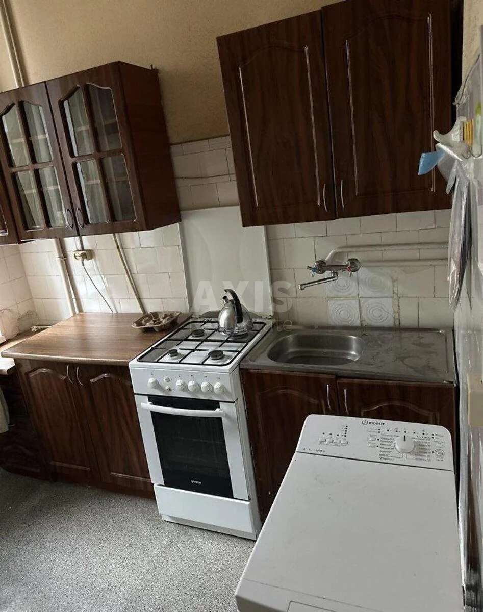 2k apartment vul. Jaroslavs'ka 10