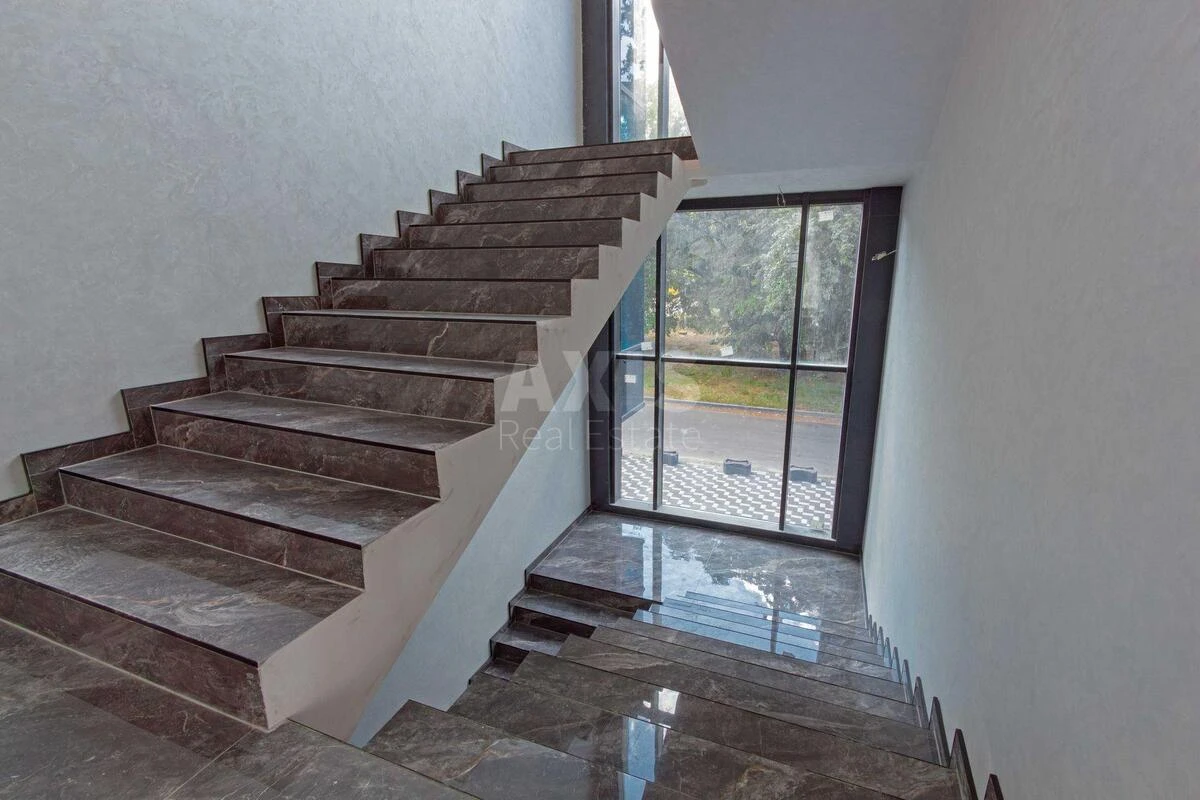 Office vul. Grechka Marshala 20Д, 1500m2529175