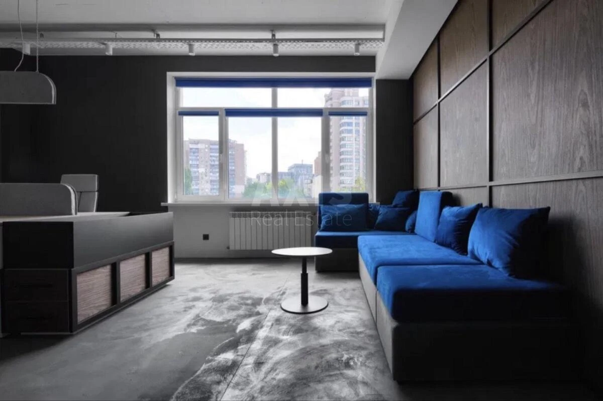 Office vul. Sichovyh Stril'civ 84А, 217m2681187