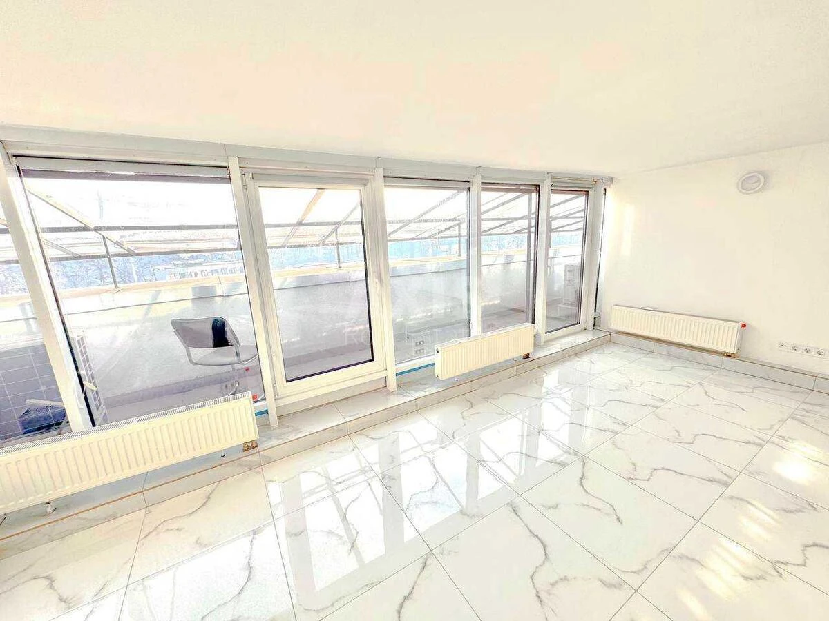 Office vul. Glybochyc'ka 73, 57m271277