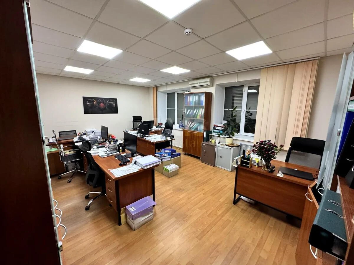 Office vul. Shovkovychna 7А, 184m2666081