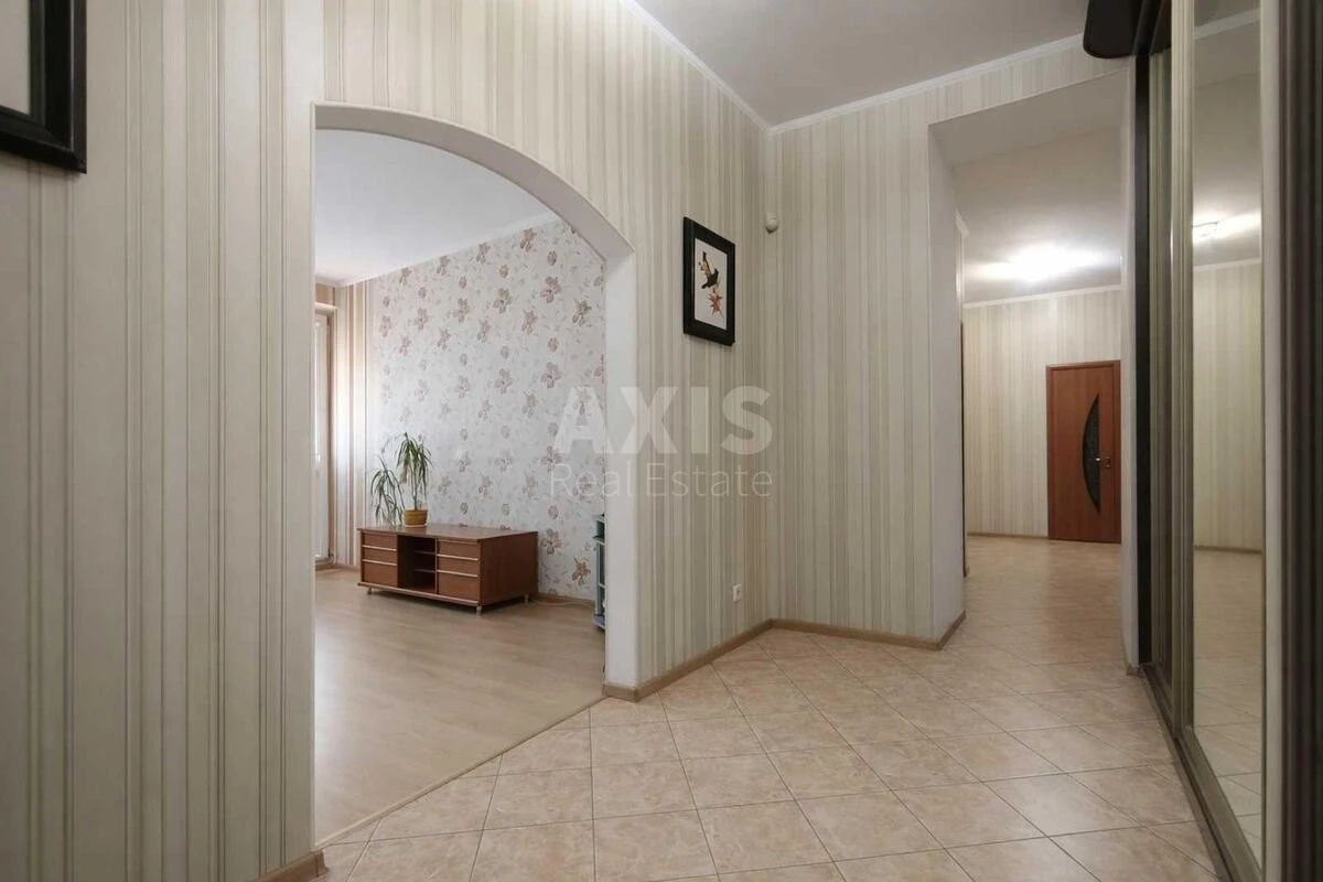3k apartment pr-t Volodimira Іvasyuka 6702282