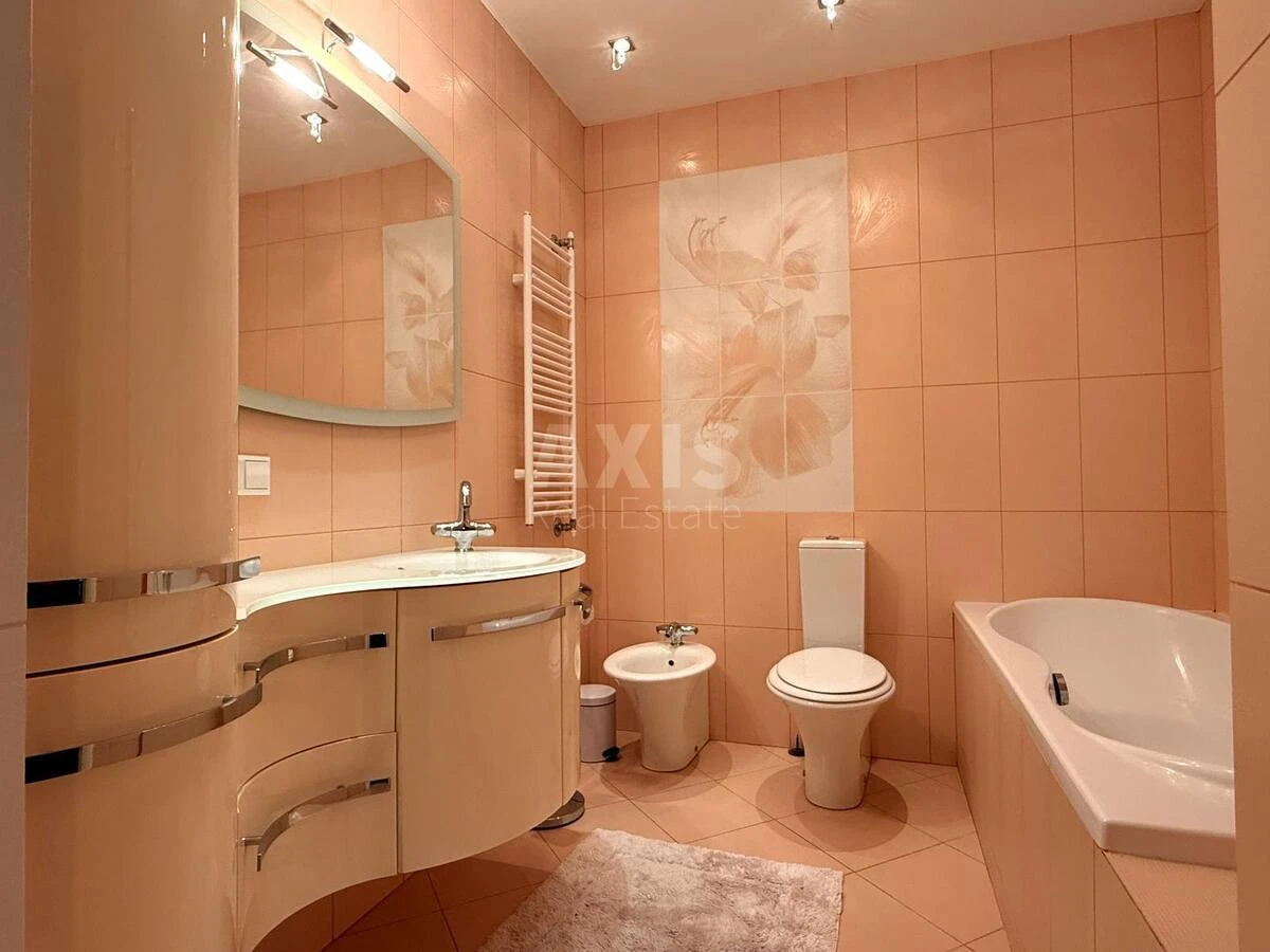 3k apartment vul. Geroi'v Oborony 10А701828