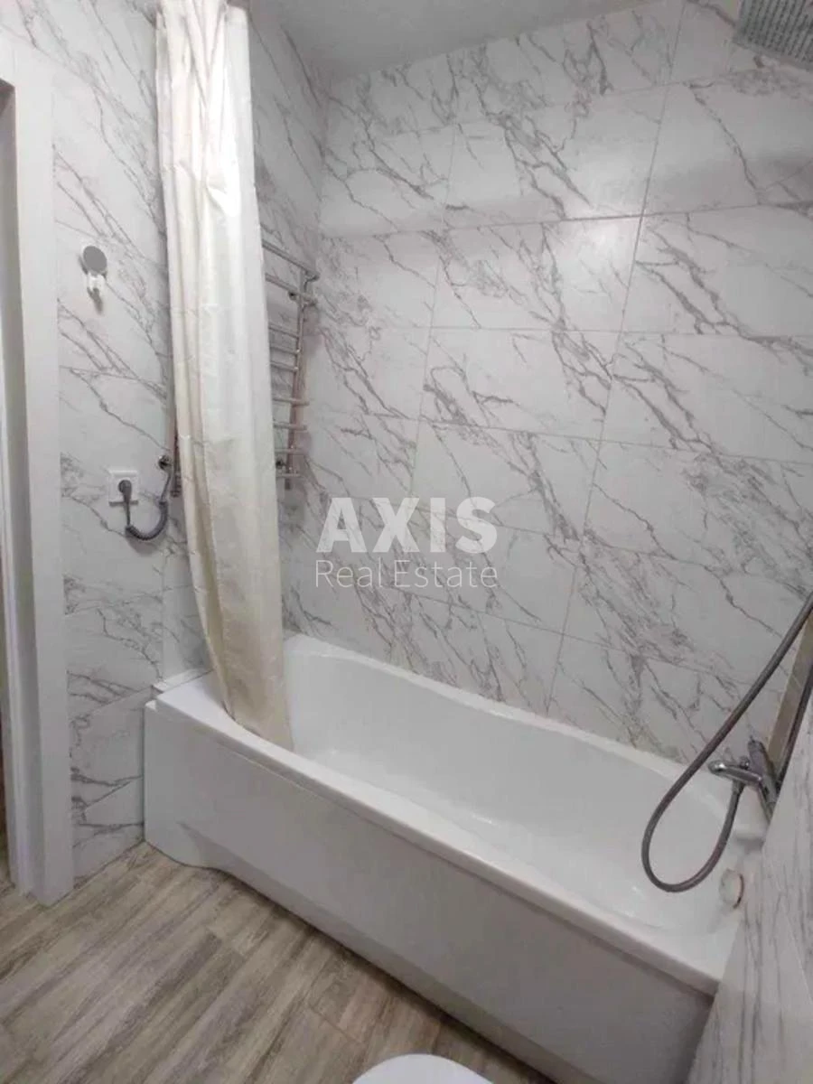 1k apartment vul. Kamianska 128645245