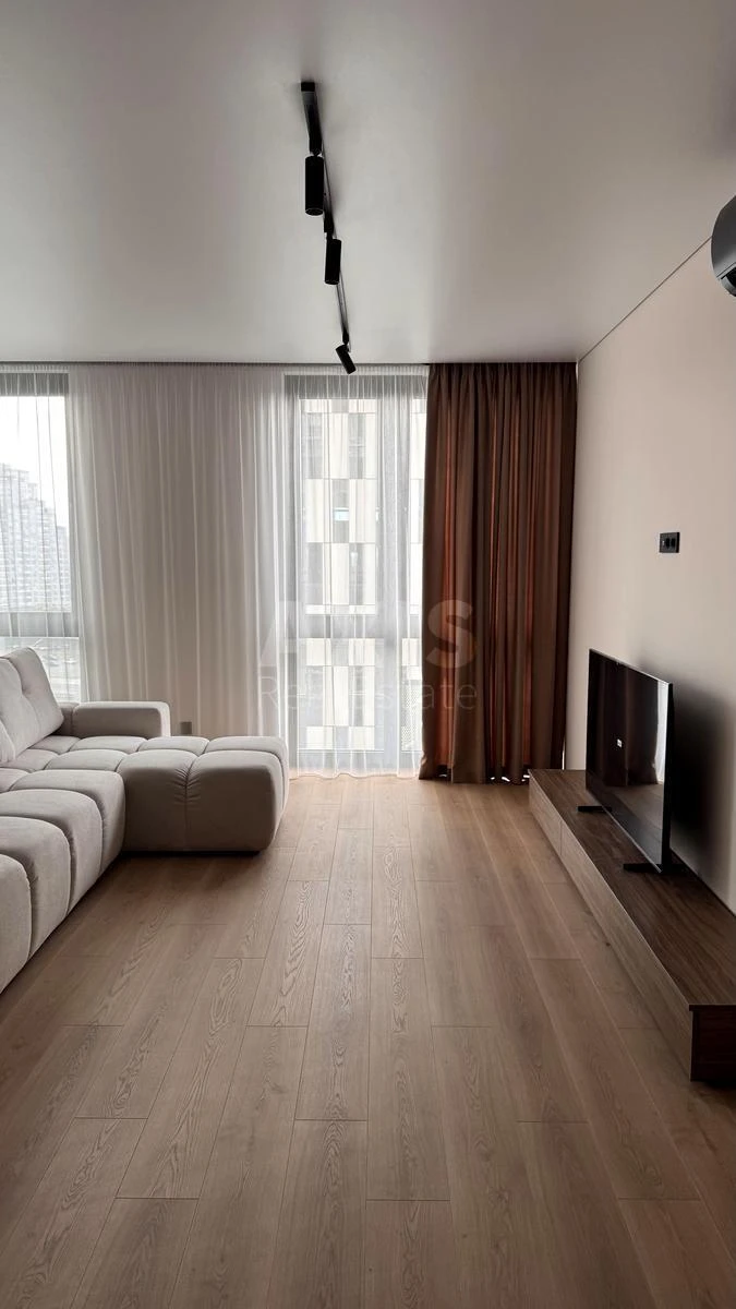 2k apartment vul. Zarichna 6, корп. 5687424