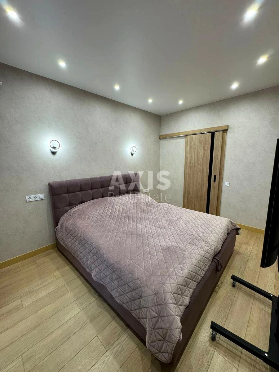 3k apartment shose Stolychne One A665497