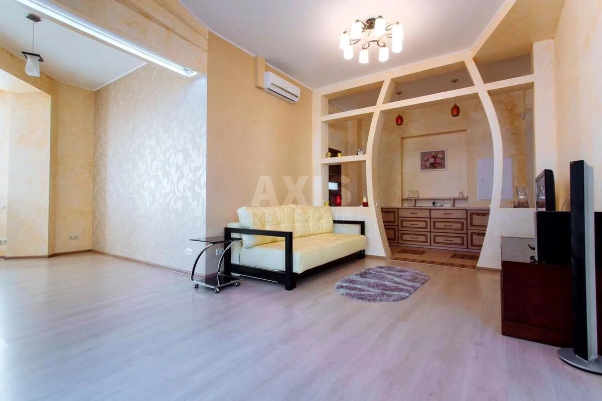 2k apartment vul. Hreshhatyk 23668281