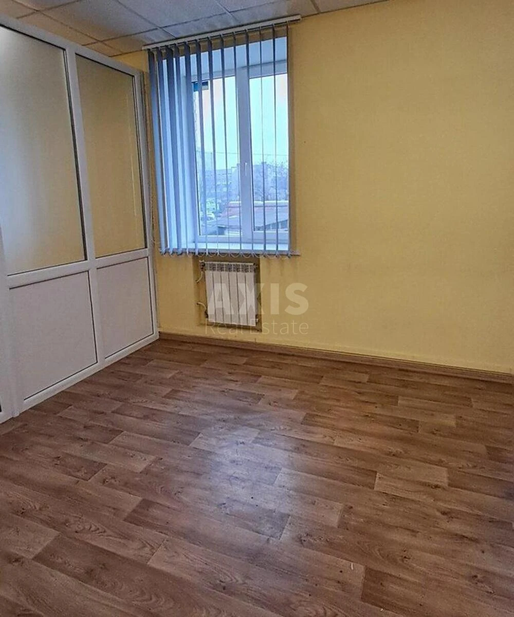 Офис ул. Куреневская 21, 300м2630097