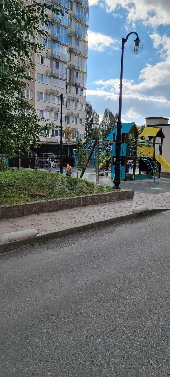 1k apartment vul. Zabolotnogo Akademika 15Г715531