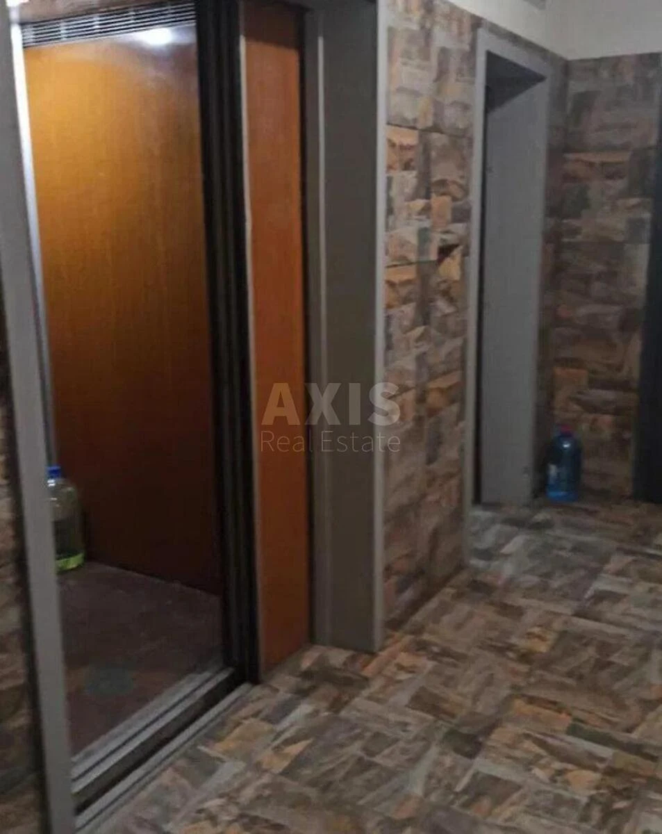 2к квартира ул. Заболотного Академика 287182813