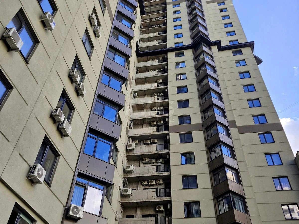 3к квартира ул. Андрея Верхогляда 14А7036922