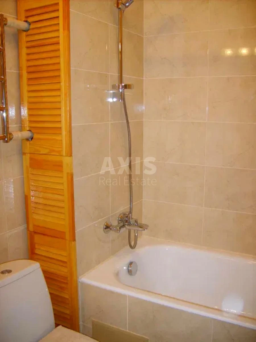 1k apartment vul. Olevs'ka 9639942