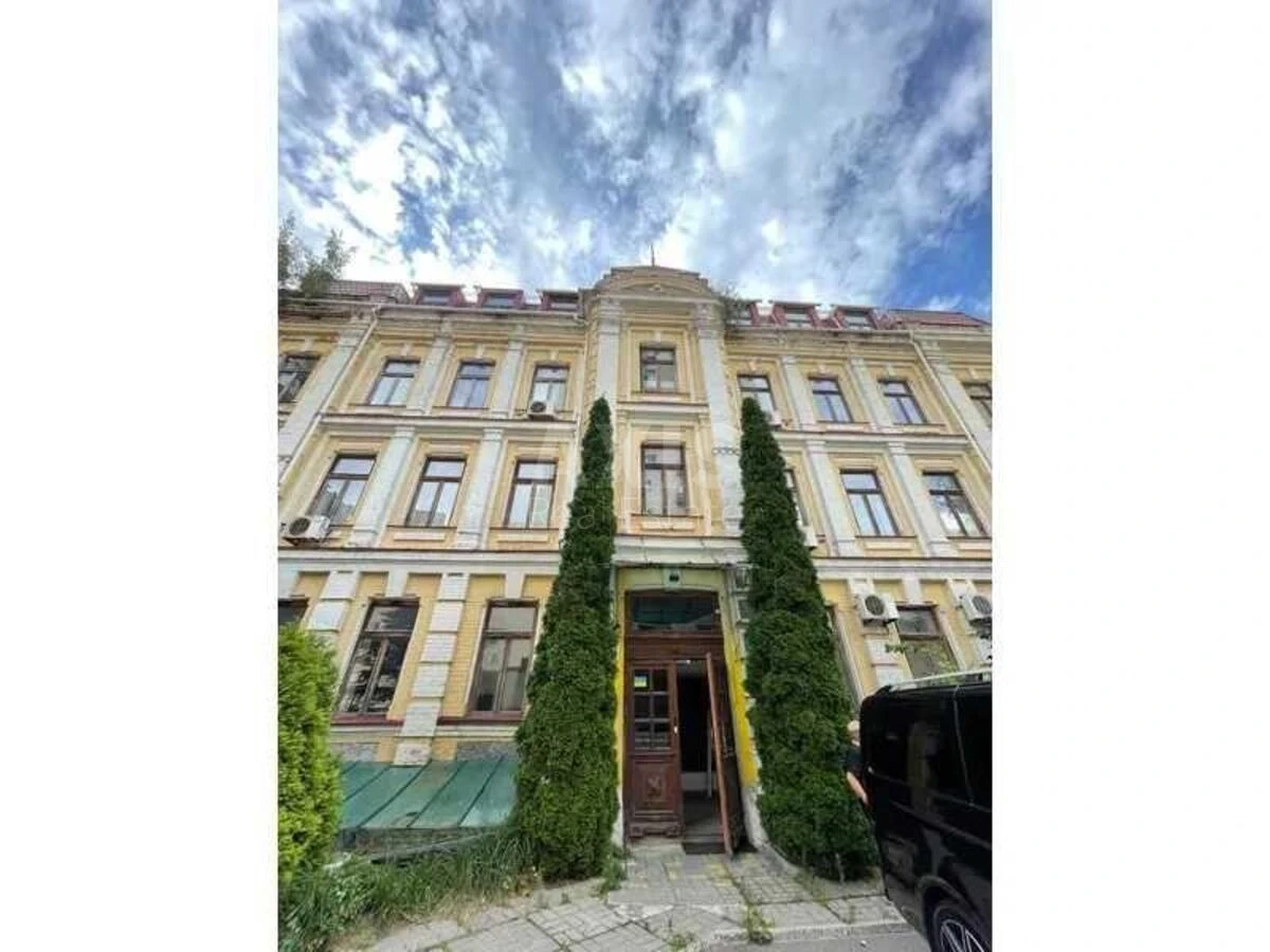 Office vul. Bul'varno-Kudrjavs'ka 21, 2431m2599491