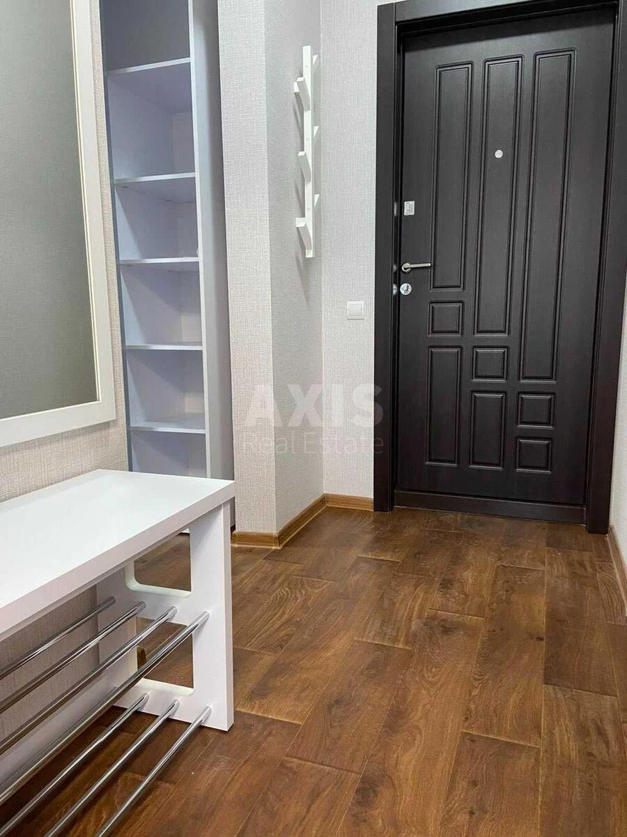 1k apartment vul. Revuc'kogo 1006420910
