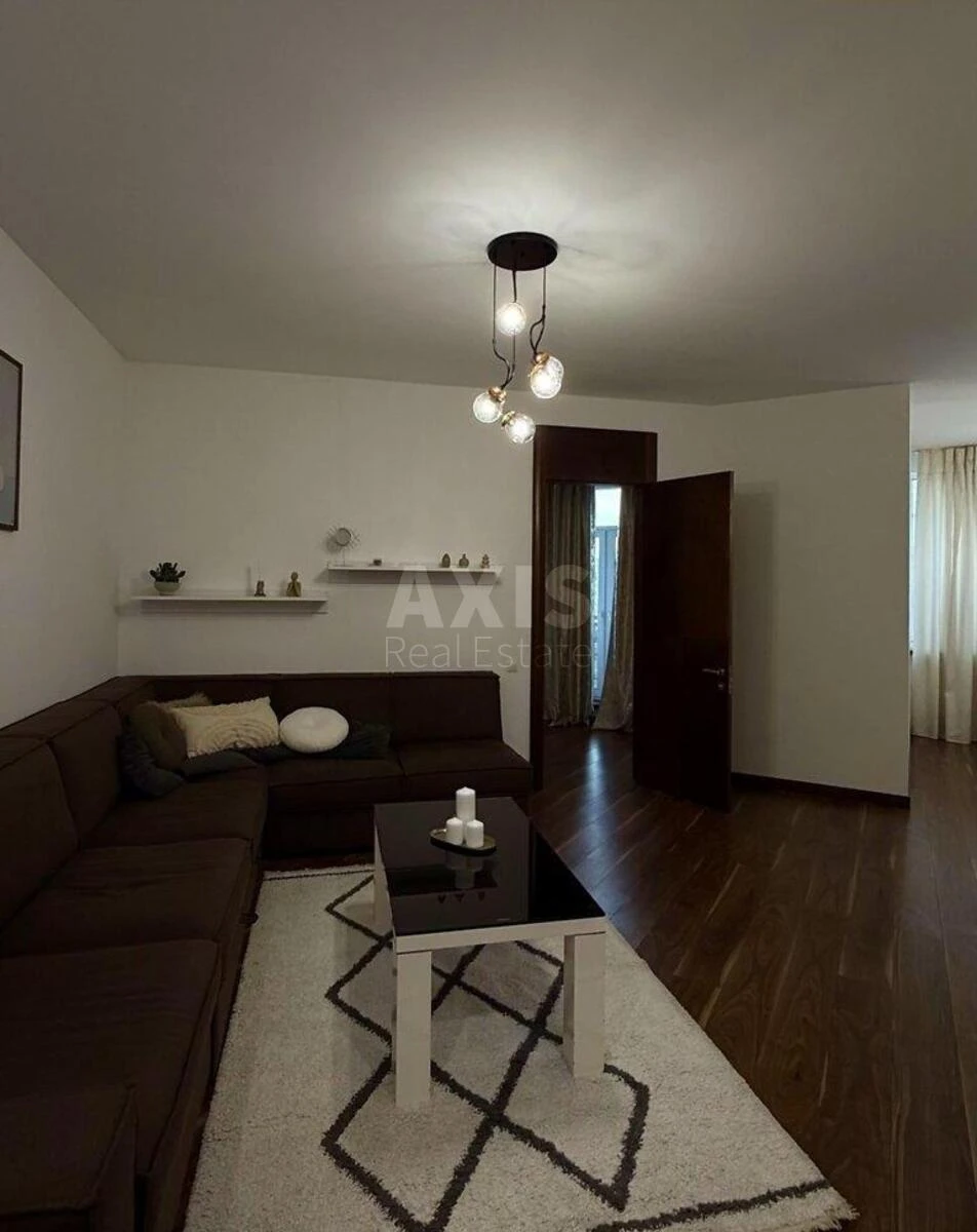 2k apartment vul. Jevgena Konoval'cja 44А720654