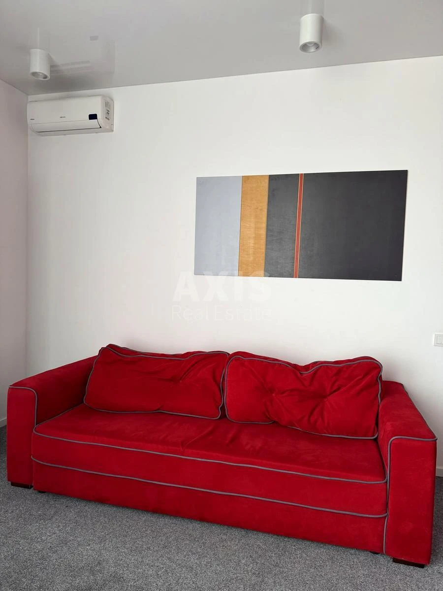 1k apartment uzv. Klovs'kyj 7615526