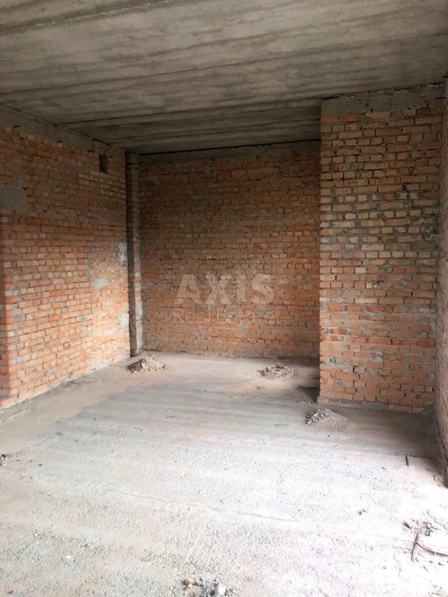 Дoм ул. Приветная, 500м2, город Киев525225