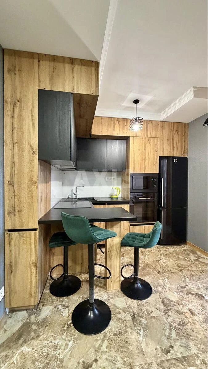 2k apartment vul. Svitla 3Д691944