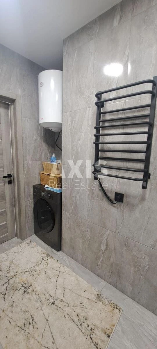 1к квартира пр-т Европейского Союза 836293511