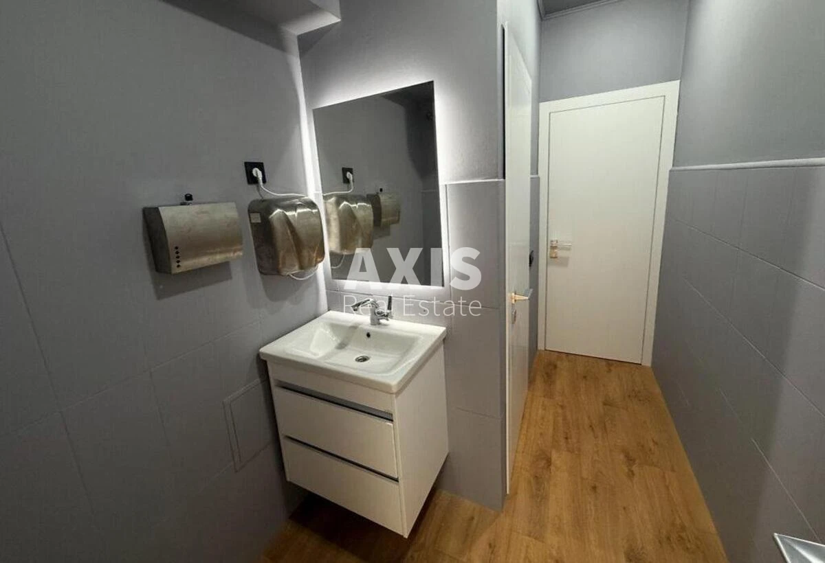  ул. Джона Маккейна 16А, 98м2527235