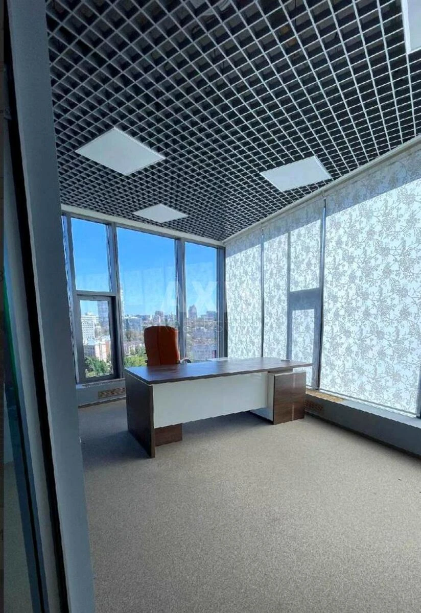 Office pl. Sportyvna 1, 187m2659211