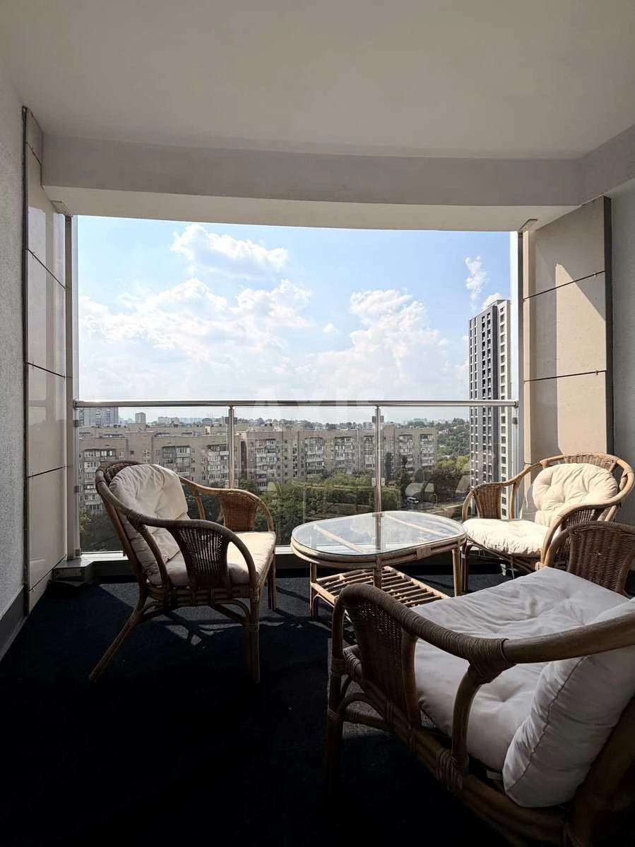 1k apartment pr-t Golosii'vs'kyj 607035522