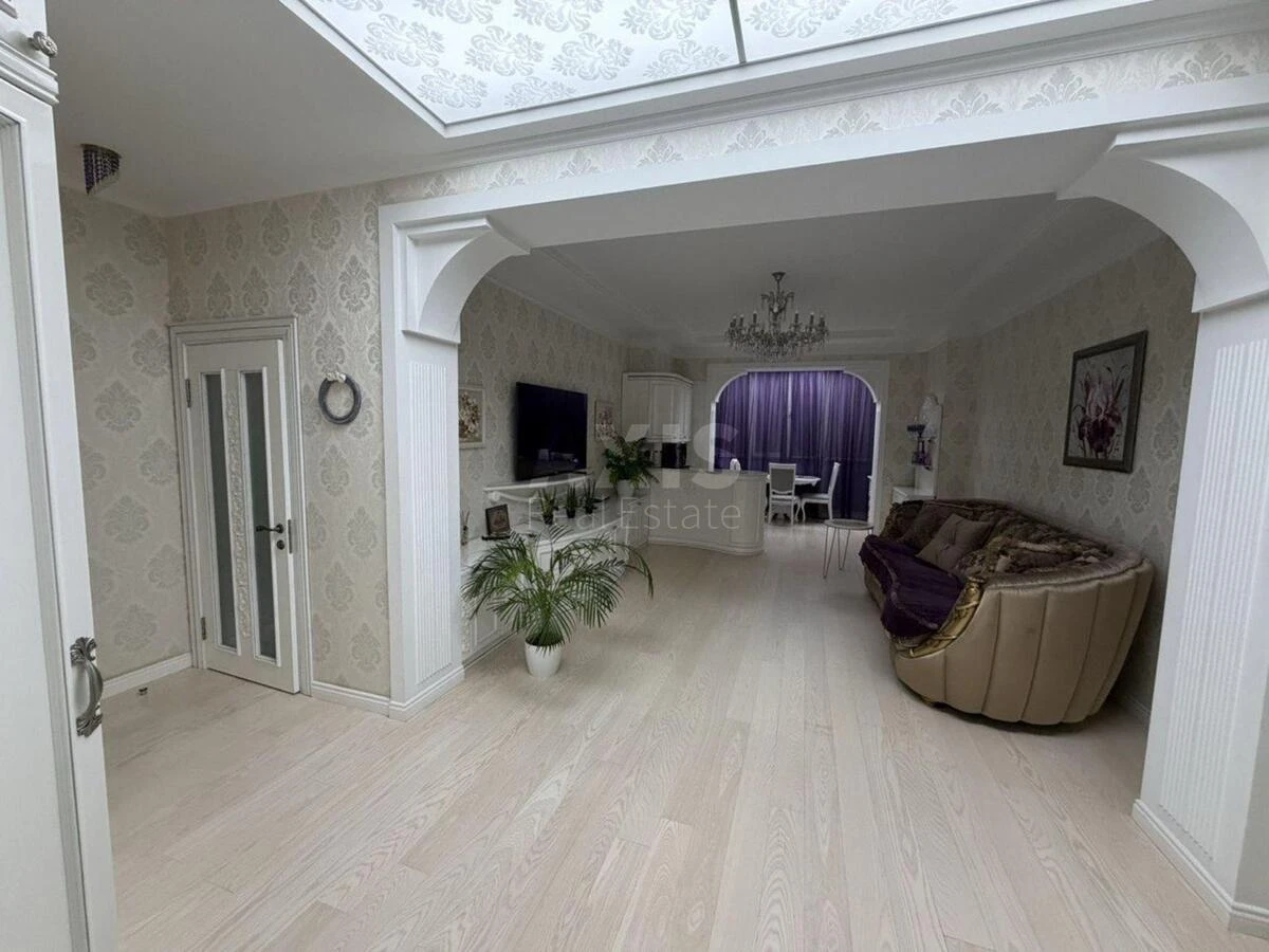 3k apartment vul. Jevgena Konoval'cja 36672722