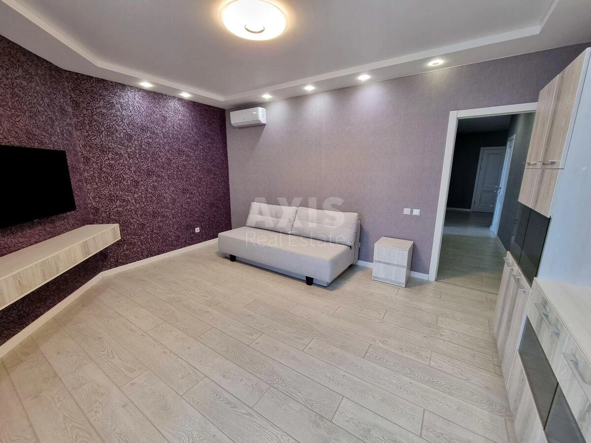 3k apartment vul. Lypkivs'kogo Vasylja Mytropolyta 37Г657716