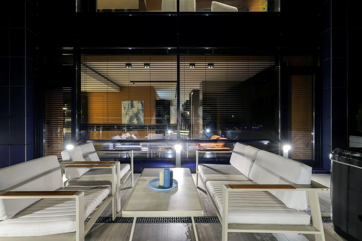 4k apartment prov. Laboratornyj 7663953