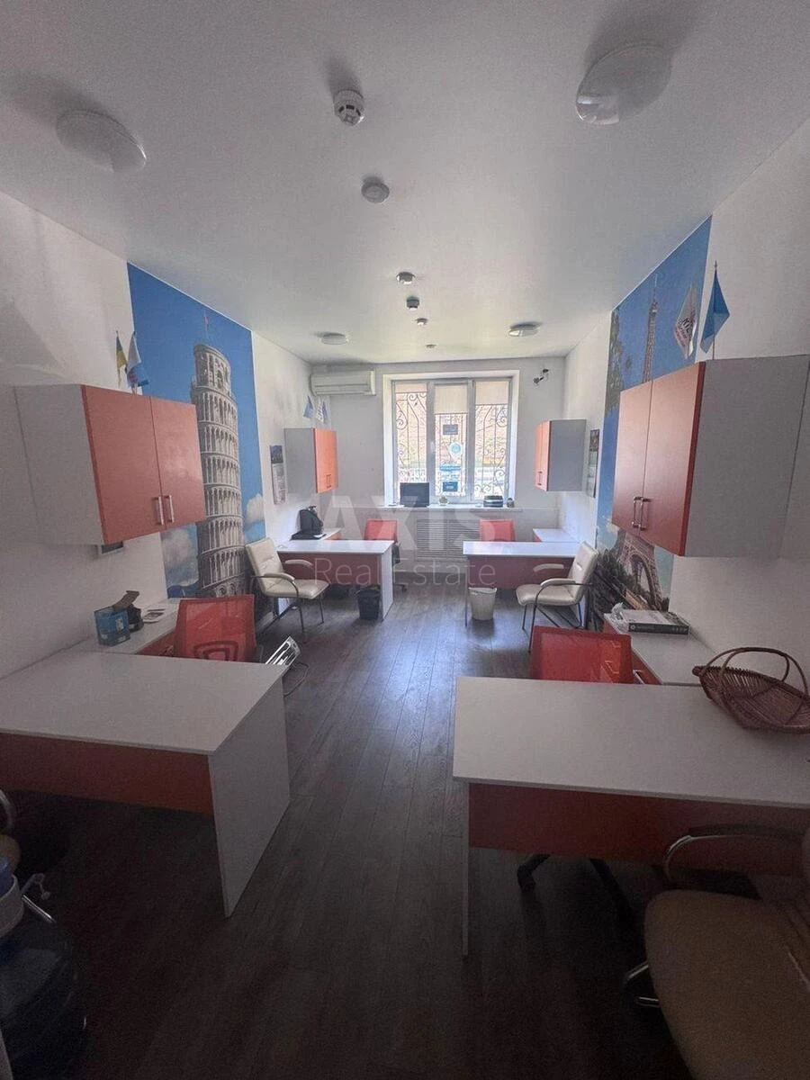 Office uzv. Klovs'kyj 12, 53m2681065