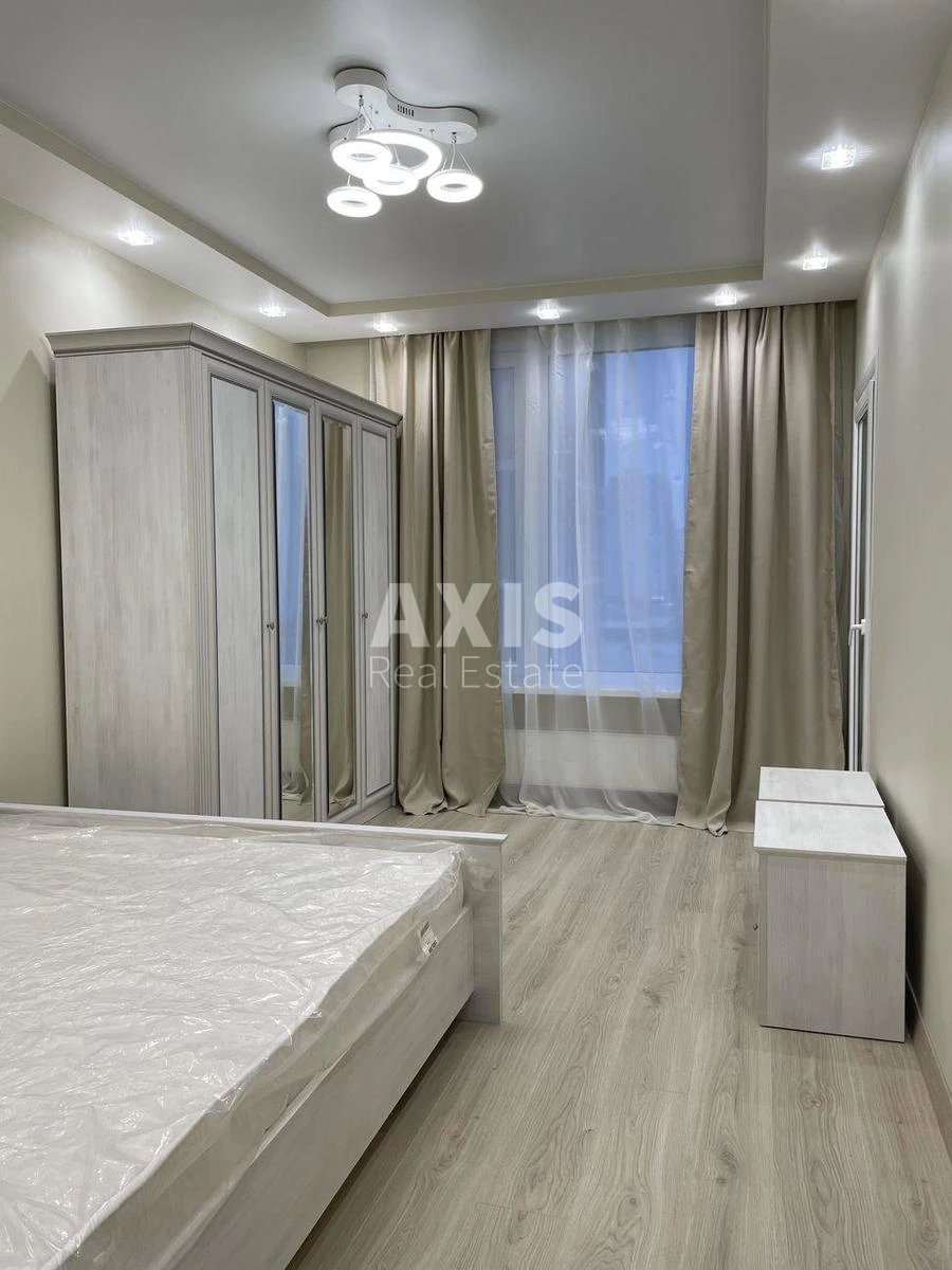 1k apartment nab. Dniprovs'ka 18443225