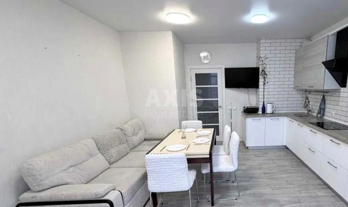 3к квартира ул. Семьи Кульженков 33664842