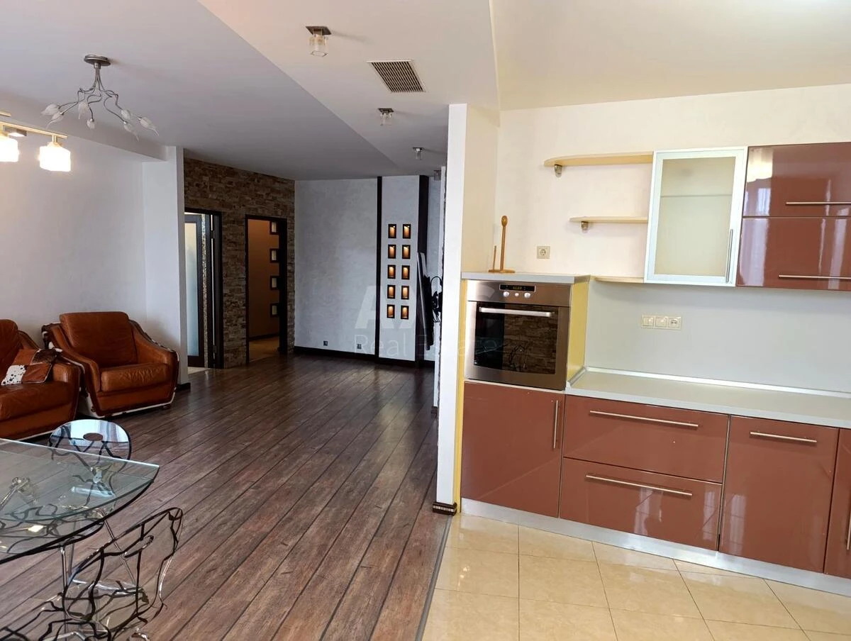 3k apartment pr-t Bazhana Mykoly 12665350