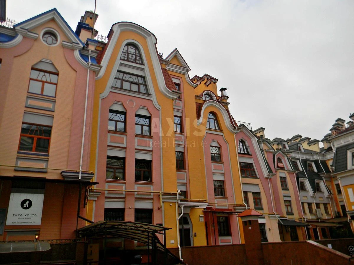3k apartment vul. Vozdvyzhens'ka 20А702398