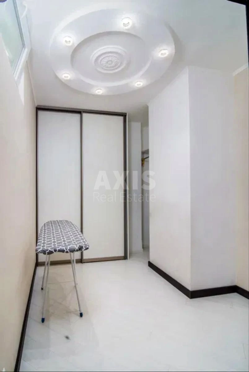 2k apartment pr-t Sobornosti 30668387