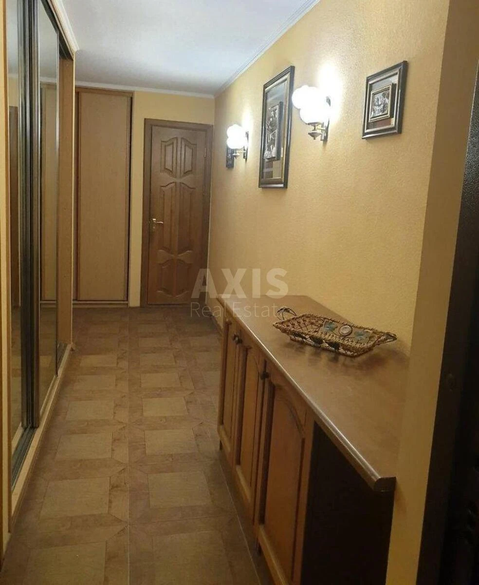 5k apartment vul. Dragomanova 17700424