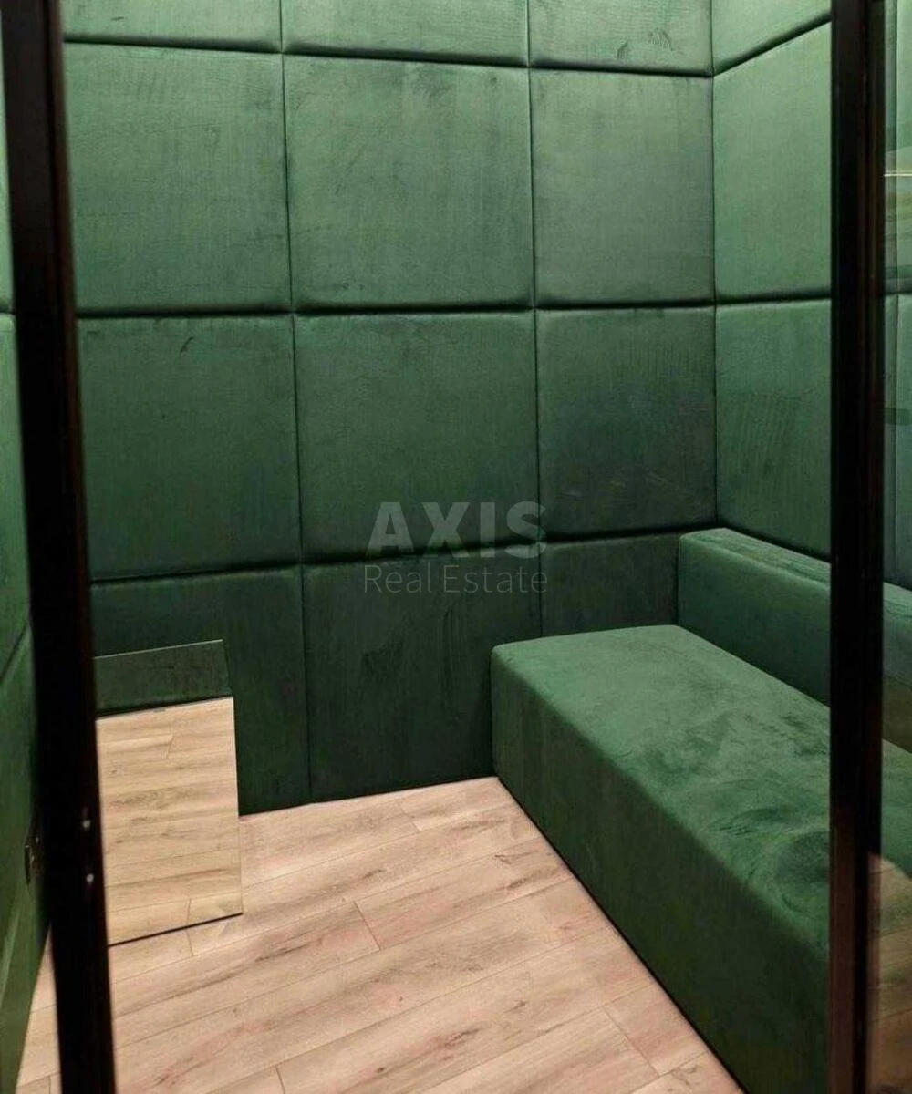 Office vul. Buslivs'ka 12, 125m2706304