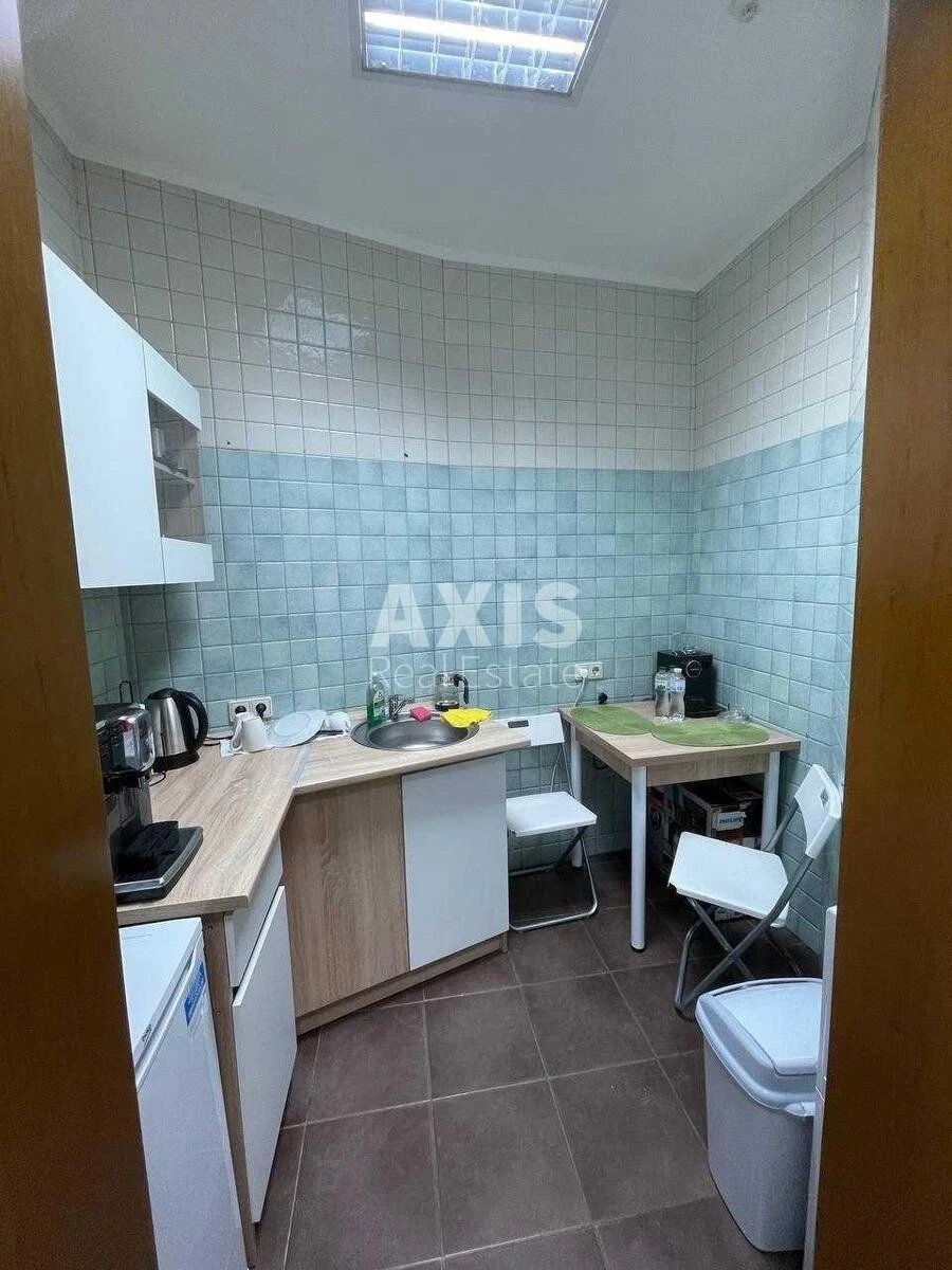 Офис ул. Евгения Коновальца 36Б, 136м2548088