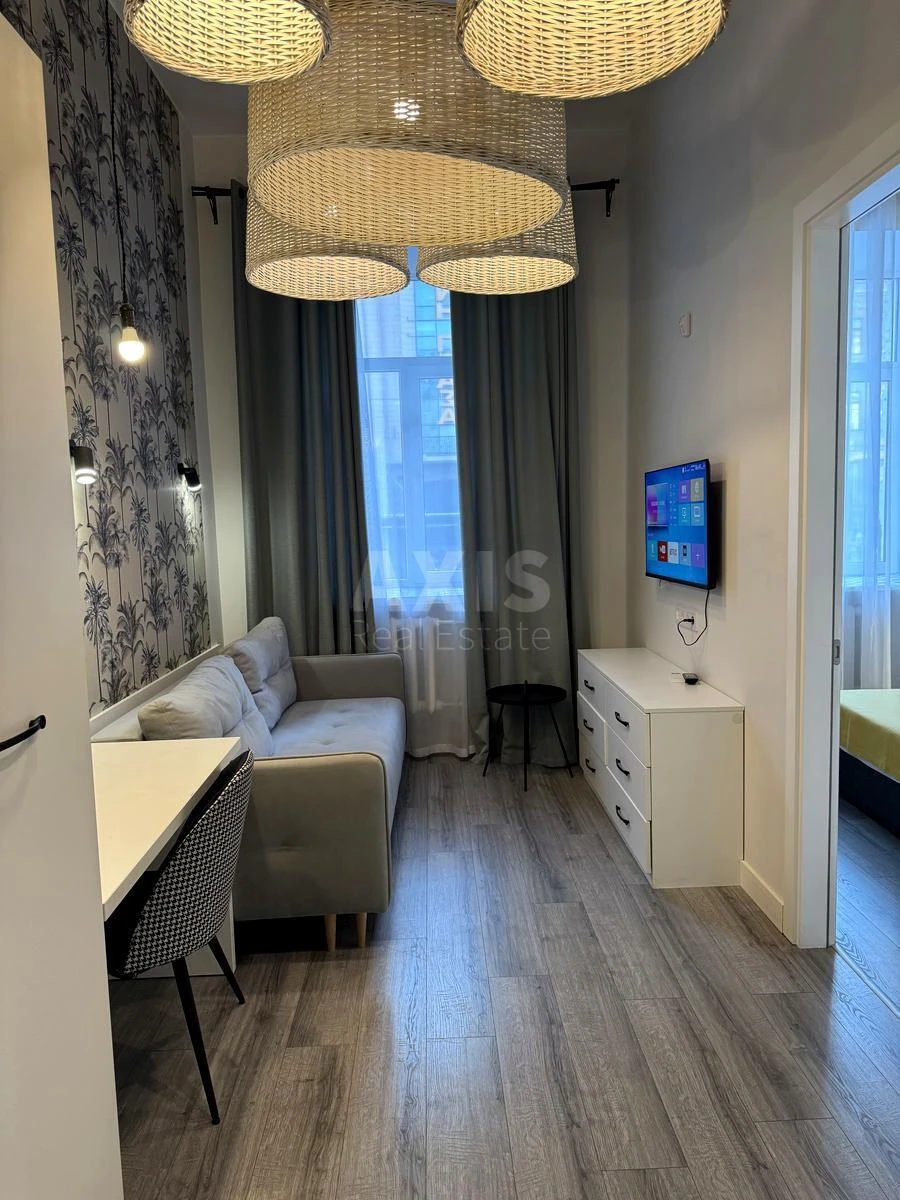 2k apartment vul. Basejna 5А615373